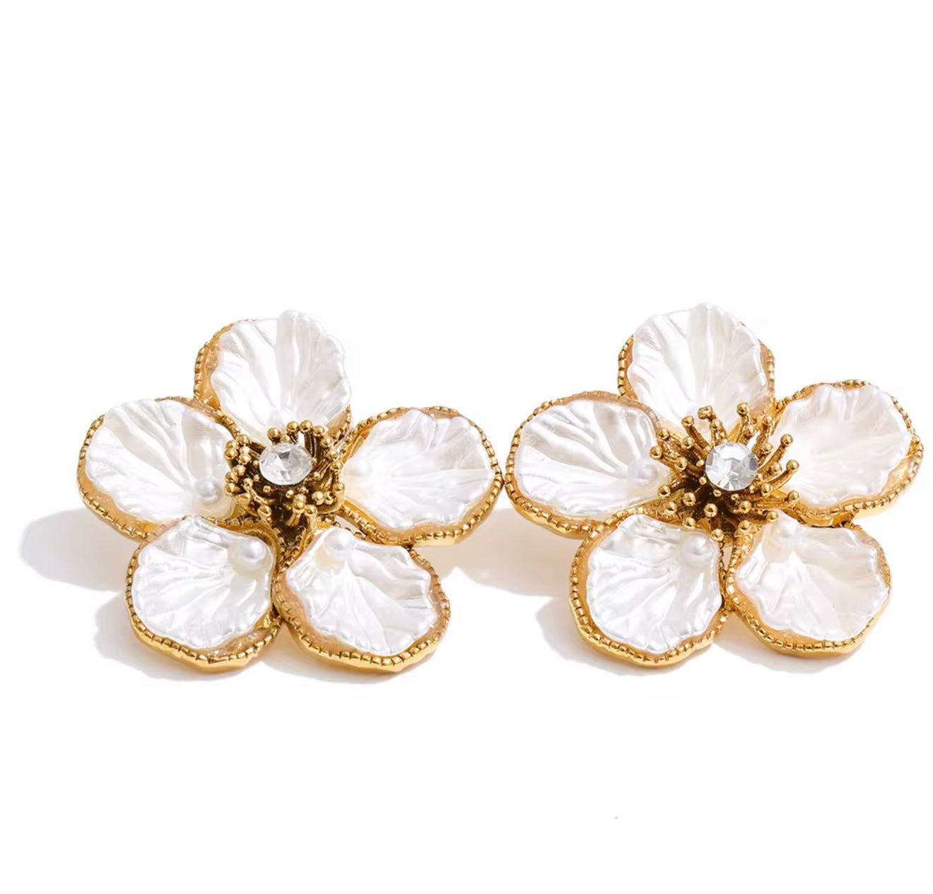 Floral Pearl Stud Earrings