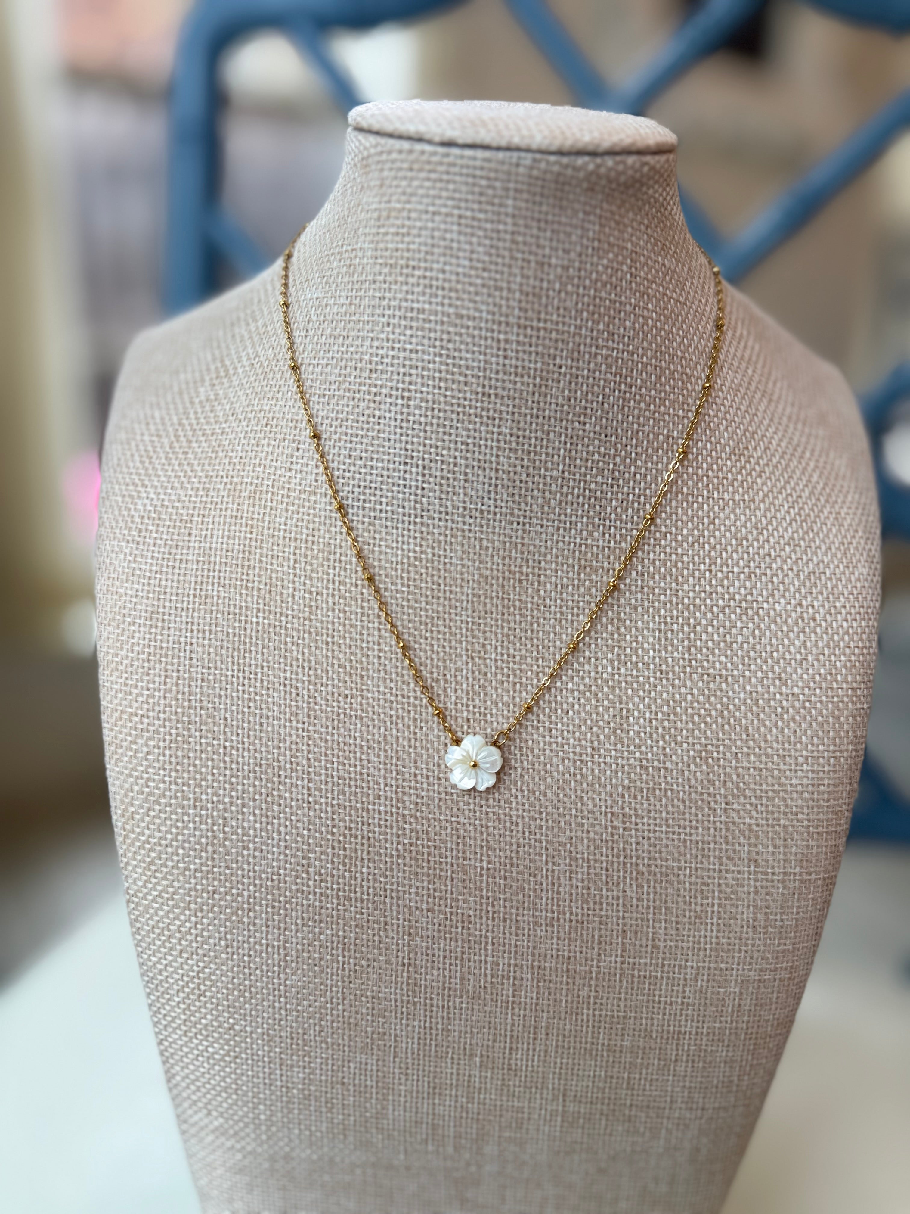 18K Gold & Mother of Pearl Waterproof Dainty Bloom Necklace