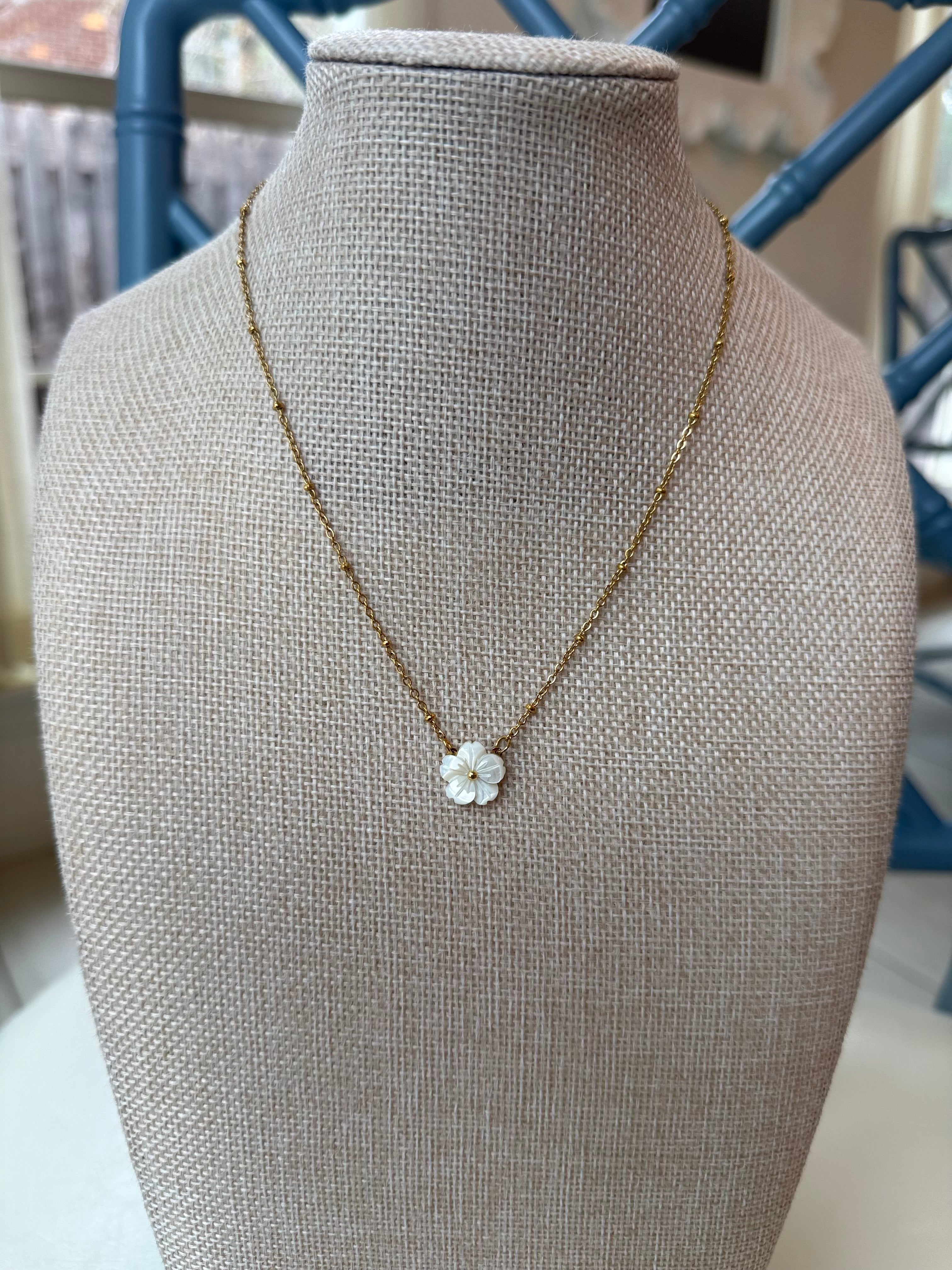 18K Gold & Mother of Pearl Waterproof Dainty Bloom Necklace