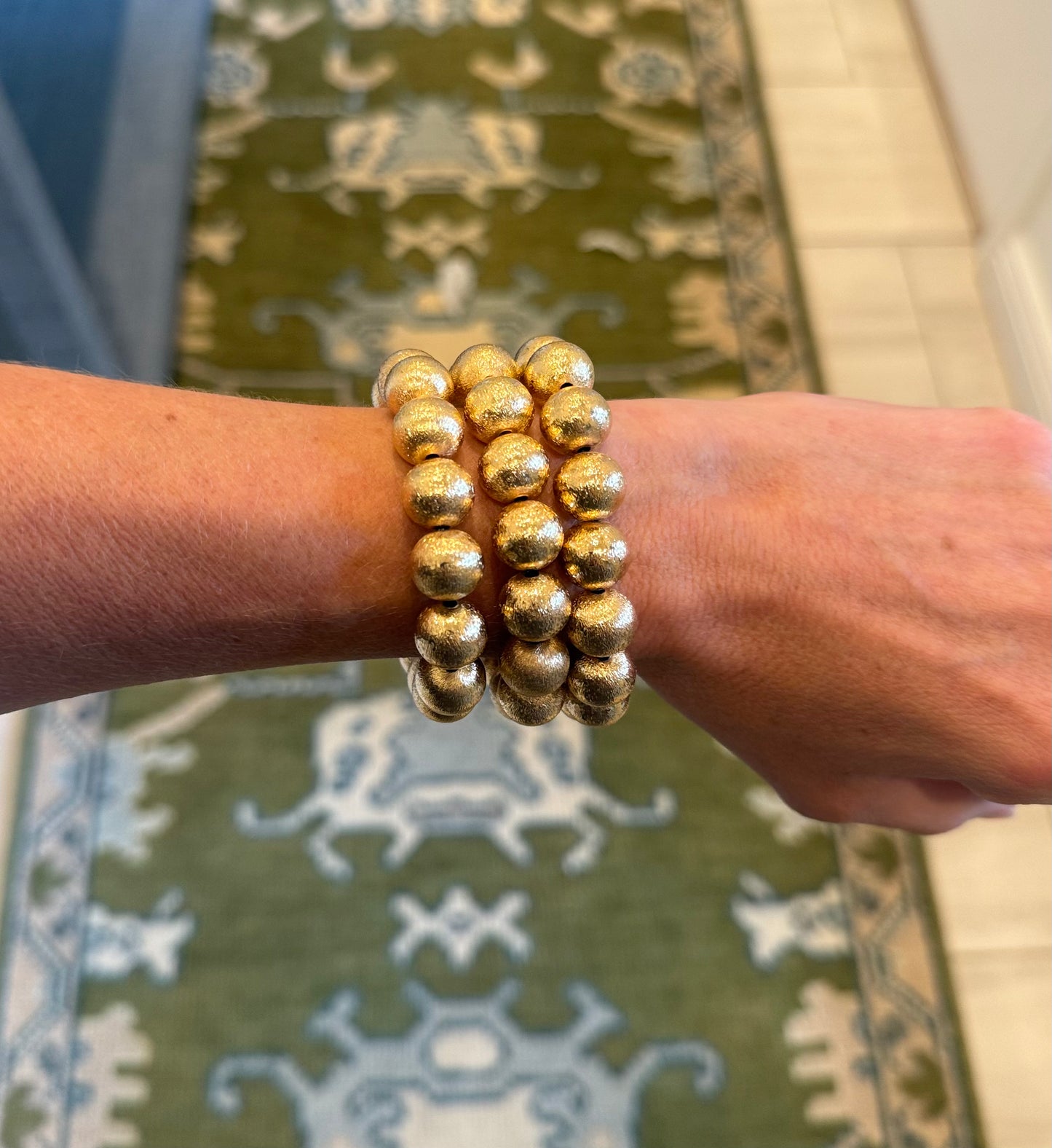 18K Gold Brushed Large Round Bracelet