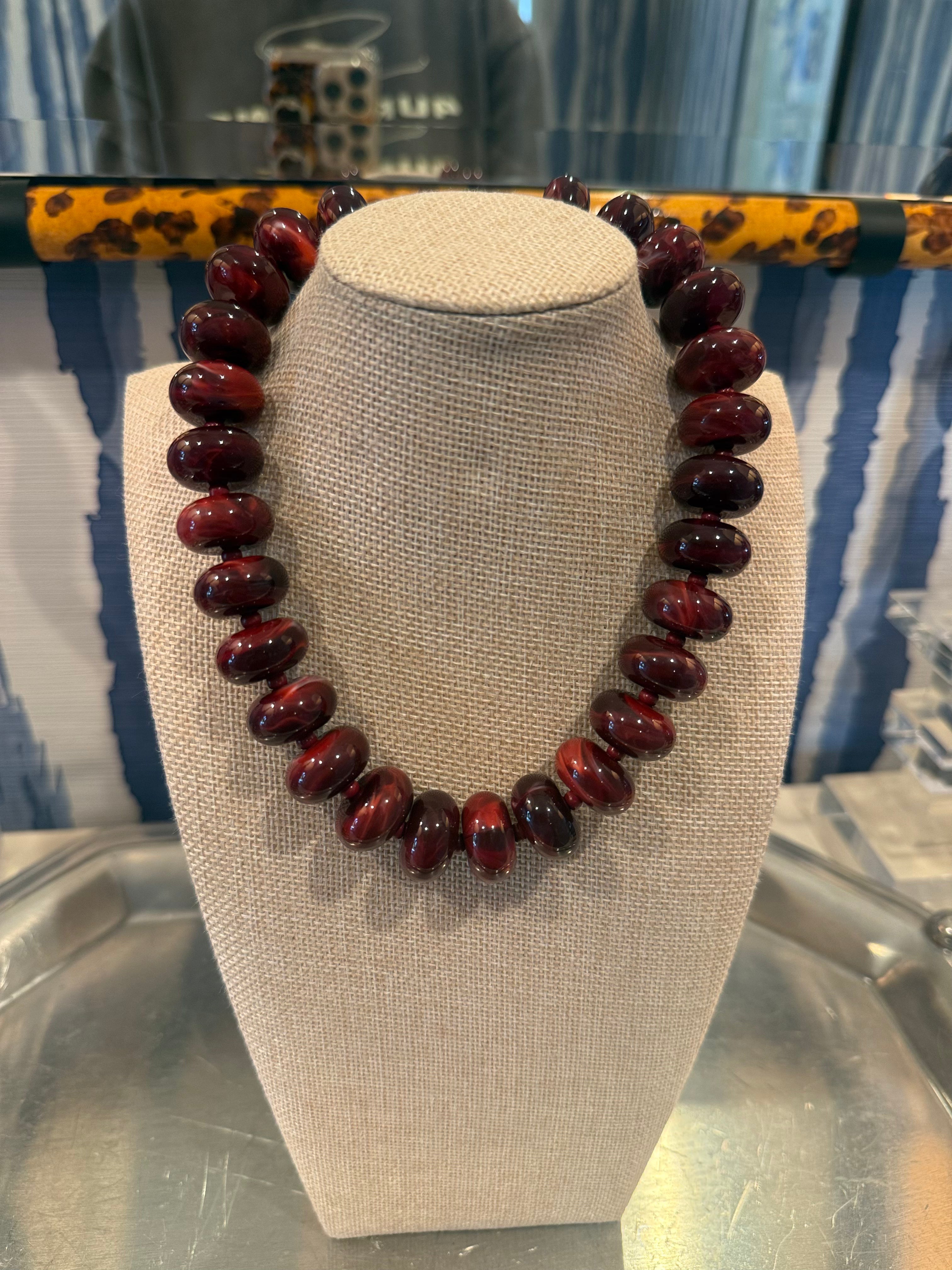 Chunky Maroon Marbled Halo Necklace